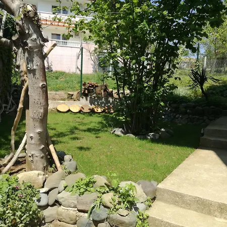 Guest house Fanny Sinemoretz