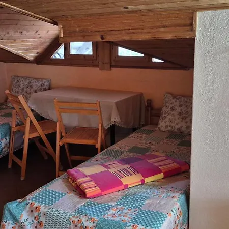 Guest house Fanny Sinemoretz